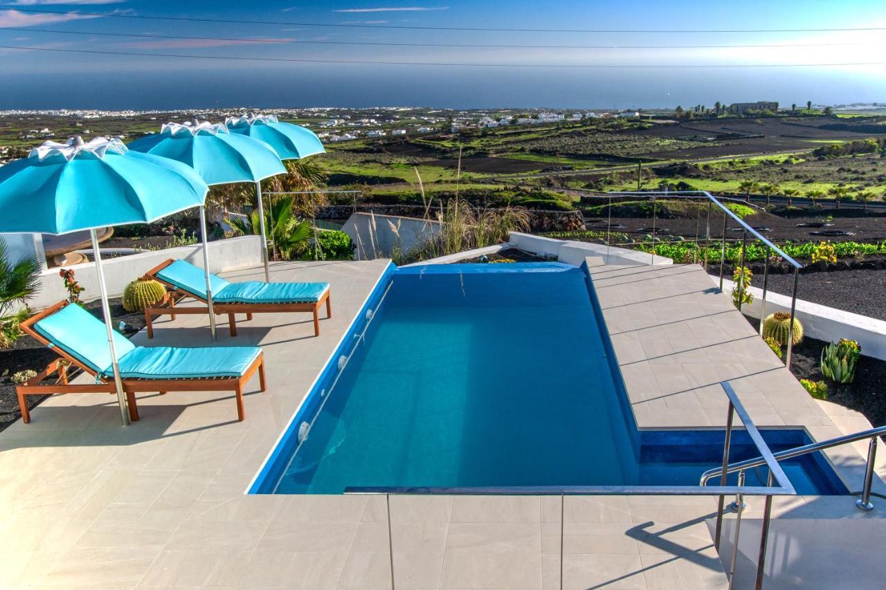 "New" Deluxe Designer Villa Infinity, With Panoramic Sea Views,Own Exclusive Heated Private Pool, Subtropical Gardens Tias Bagian luar foto